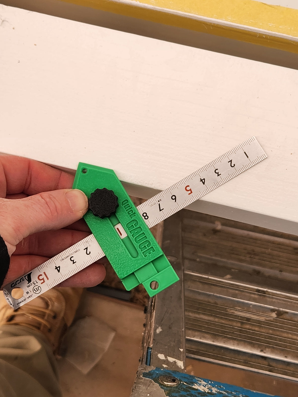 Quick Gauge – Adjustable Offset Marking Gauge